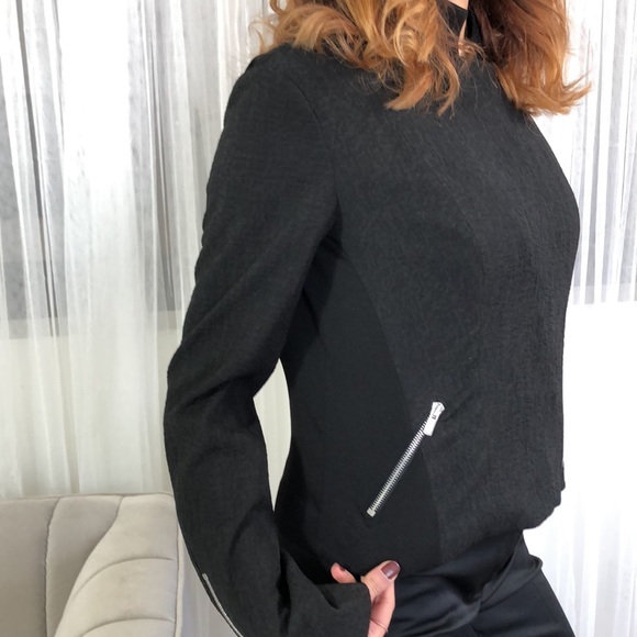 AXARA jacket - Picture 5 of 17